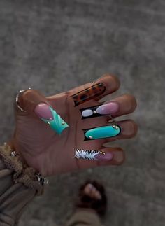 Nail Ideas Medium, Nail Design Ideas Short, Medium Nail Ideas, Short Nail Ideas, Stiletto Nails Designs, Nail Art Designs Diy, Nail Design Ideas