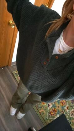 Pin on Idea Pins by you Fall Outfits Crewneck, Fall 2023 Trendy Outfits, Fall Outfit Inspo Granola, Midwestern Outfits Women, Fall Weather Outfits Aesthetic, Fall Cottage Outfit, Fall Vibe Outfits, Fall Outfits Green Pants, Not Basic Leggings Outfit