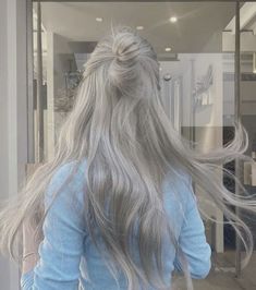 Beige Hair Color, Cecily Knight, Legacy Of Gods, Beige Hair, Silver Blonde Hair, Korean Hair Color, Silver Blonde, Healthy Routine