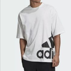 2020 Men Must Have Box Athletic Shirts S/S Top Tee Basic Jersey Adidas Graphic Tee For Streetwear, Adidas Sporty Shirt With Letter Print, Sporty Adidas Shirt With Letter Print, Adidas Sports Shirt With Graphic Print, Adidas Sports Shirt, Adidas White, Athletic Shirts, Casual Tee, White Adidas