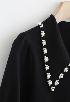 Embroidery For Sleeves, Fall Outfits With Jeans, A Line Top, Outfits With Jeans, Trend Ideas, Collar Model, Mode Abaya, Couture Sewing Techniques