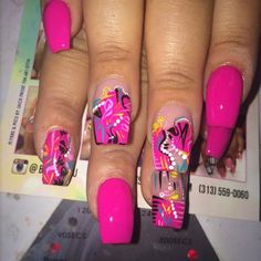 Key analytics for your Instagram account - Measure and optimize your Instagram performance. Nail Ideas Medium, New Nails Design, B Day Nails, Sparkly Acrylic Nails, Nail Feet, Gucci Nails, Nail Designs Colors