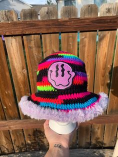 Crochet bucket hat with iron on patch sewn on and accessories. It comes in 4 different sizes, see sizing chart to find your perfect fit. Crochet Bucket, Crochet Bucket Hat, Bucket Hats, Iron On Patch, Iron On Patches, Sizing Chart, Smiley, Caps Hats, Bucket Hat