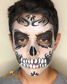 Boys Dia De Los Muertos Makeup Ideas, Catrin Boy Makeup, Mexican Skull Makeup Men, Men Catrina Makeup, Calavera Face Paint, Sugar Skull Makeup For Men, Kids Halloween Makeup, Boys Halloween Facepaint, Facepaint Halloween