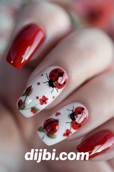 Nail Art With Butterfly, Nail Designs For May 2024, Designed Short Nails, Cool Nail Art Short Nails, May Nail Designs 2024, Fun Spring Nails Design 2024, 2024 Spring Nails, Fun Spring Nails 2024, Spring Nails 2024