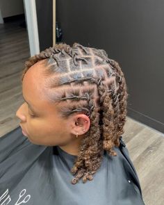 #HairstylesForMediumLengthHair #HairstylesForThinHair #HairstylesForShortHair #Hairstyle #HairstylesForLongHair #HairstylesForMen #HairstylesForSchool #HairstylesForBlackWomen #HairstyleIdeas #HairstylesForCurlyHair #HairstylesWithBangs #HairstyleAesthetic #HairstyleAccordingToNeckline #HairstyleArt #HairstyleAnime #HairstyleArtReference 2 Strand Retwist Style, Side Part Loc Retwist, Side Styles For Locs, Side Part Barrel Twist Locs, Side Part Dread Styles, Loc Styles Side Part, Low Tension Loc Styles Short, Loc Side Part Styles, Side Part Loc Hairstyles