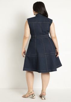 Fitted Midi Denim Dress With Buttoned Pockets, Knee-length Denim Dress With Buttons For Work, Knee-length Denim Workwear Dress With Buttons, Denim Blue Dress With Button Closure For Work, Denim Knee-length Shirt Dress For Work, Knee-length Dark Wash Dress With Button Closure, Denim Blue Knee-length Dress With Buttoned Pockets, Dark Wash Knee-length Dress With Button Closure, Knee-length Denim Dress With Buttoned Pockets For Work