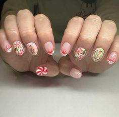 Vintage Christmas Nails, Rudolph Nails, Pink Xmas Nails, Funky Christmas Nails, Hello Nails, Seasonal Nails, Festival Nails