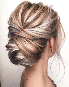 Beautiful Wedding Hairstyles, Blonde Updo, Hairdo Wedding, Elegant Wedding Hair, Dance Hairstyles, Wedding Hairstyles Half Up Half Down, Bride Hair