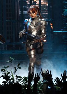 credits to getty images Chappell Roan Medieval, Vmas Chappell Roan, Chappell Roan Knight Armor, Chappell Roan Rolling Stone, Casual By Chappell Roan, Chappell Roan Armor, Chappell Roan Joan Of Arc