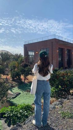 Seoul Summer Outfits, Casual College Outfits Summer Street Style, Casual College Outfits Summer, Korean College Outfits, Ootd College, Korean Ootd, Summer Street Style, College Outfits Summer