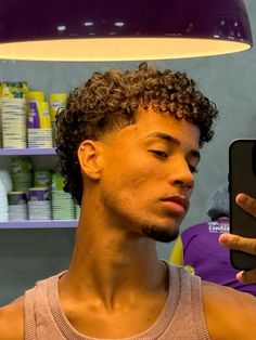 Buzz Curly Hair Men, Modern Mullet Curly Hair, Medium Long Curly Hair Men, Short Curly Hair Men, Low Taper Fade Curly Hair, Curly Hair Taper, Curly Taper Fade, Curly Hairstyles For Men