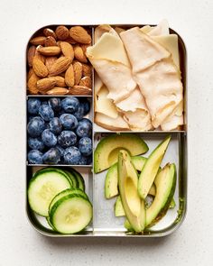 Keto Lunch Box Ideas, Easy Keto Lunch, Avocado Snack, Lunch Keto, Lunch Box Ideas, Overnight Oat, Keto Lunch Ideas, Keto Plan, Low Carb Diets