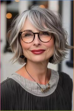 Trending Haircuts For Women, Grey Hair Over 50, Grey Hair Inspiration, Blow Dry Hair, Grey Hair Styles For Women