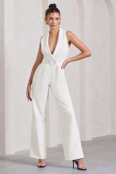 Endure White Tailored Sleeveless Wide-Leg Jumpsuit – Club L London - USA Sleek Jumpsuit, Midi Bridesmaid Dress, Black Dress Prom, Black Tie Gala, Black Velvet Dress, Sparkly Earrings, Stretch Crepe, Wide Legs, Wide Leg Jumpsuit