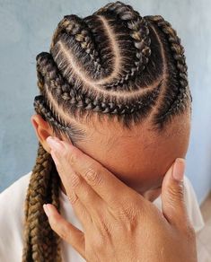 4 French Braids Hairstyles, 6-8 Feed In Braids Cornrows, 5 Braids Hairstyles Black Women, Circle Braids, 6 Cornrows Braids Black Women, Gana Braids, Cornrows Ideas, Cornrows Braids For Black Women