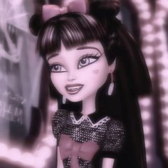 Aesthetic Draculaura Pfp, Monster High Pfp Draculaura, Draculaura Core, Draculaura Gif, Draculaura Icon, Draculaura Pfp, Draculaura Aesthetic, Y2k Pfp, Playlist Covers Photos