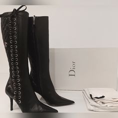 Christian Dior Leather Knee-High Lace-Up Boots 100% Authentic, Brand New, Never Used, Christian Dior Leather Knee-High Lace-Up Boots ****Please Review Pictures Carefully**** Brand New Never Worn Only Tried On Slight Scuffffing At The Back Of The Heel From Storage (See Pics) Includes All Original Tags, Docs, Box. Includes A Dustbag (Not Dior) Box In Poor Condition, Ripped At The Corners Size: Eu36/Us6 Made In Italy Original Retail Price: $1999 Black Quilted Calf Skin 4 Inch Heels Pointed-Toes Con Vintage Dior Boots, Christian Dior Boots, Fancy Boots, Dior Boots, Dior Style, Rockstar Girlfriend, Knee High Heels, Thigh High Boots Heels, Stunning Shoes