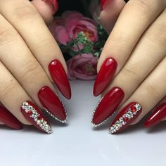 Red And Silver Nails, Red Nail Art Designs, Acrylic Nail Shapes, Halloween Acrylic Nails, Fall Nail Art Designs, Nail Designs Valentines, Simple Nail Art Designs, Red And Silver