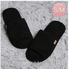 New Comfylux Black Open Toe Soft Home Indoor Slippers Sizes S/M Material : 100% Poly. Microfiber Size : S/M (Women 6-8, Men 5-7) Indoor Slippers, Home Indoor, Indore, Open Toe, Slippers, Women Shoes, Women Shopping, Black