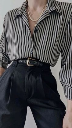 #outfit#outfits#womanfashiontrend#womanoutfits#streetstyle#streetfashion#streetwear#cool#cooloutfits#outfitidea#outfitideasforwomen#pants#pantsoutfits#striped 70s Outfits, Homewear Fashion, Mode Inspiration, 80s Fashion, Retro Outfits