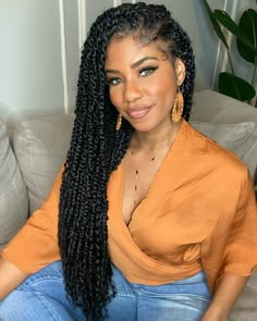 Crochet Twist Hairstyles, Model Selfie, Crochet Hairstyles, Passion Twists, Curly Crochet Hair Styles, Faux Locs Hairstyles, Crochet Braid Styles, Hairstyles Color