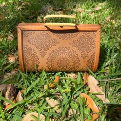 Rare Vintage 1940s Boho Box Bag Purse, 1940s Wood Rattan And Willow Handbag, Ww2 Large Box Bag Purse, 40's Carved Wood Box Bag Euc Willow Handbag, Wood Box, Box Bag, Wood Boxes, Vintage Bags, Carved Wood, Vintage Ladies, Bag Lady, Purse