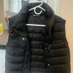 Never Worn, Medium But Can Fit A Small Zara Casual Black Outerwear, Zara Black Outerwear For Cold Weather, Casual Black Zara Outerwear, Zara Jackets, Puffer Vest, Zara Black, Puffer, Zara, Jackets & Coats