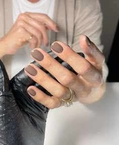 Taupe Nails, Nails And Rings, September Nails, Nagel Tips, Shellac Nails