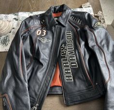 Motorcycle Jacket For Women, Motorcycle Jackets Women, Harley Davidson Leather Jackets Women, Motorcycle Jacket Aesthetic, Harley Davidson Jacket Outfit, Vintage Harley Davidson Jacket, Leather Jacket With Pins, Cool Jackets Women, Harley Davidson Outfits Woman