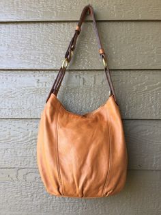 Real leather womens shoulder light brown bag, made in italy. Condition is "Pre-owned". Shipped with USPS Priority Mail. Gently used. See pictures for dimensions . Brown Bag, Brown Bags, Priority Mail, Real Leather, Light Brown, Leather Women, In Italy, Italy, Leather