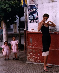 Christy Turlington 90s Style, Christy Turlington Style, Christy Turlington 90s, Latina Magazine, European Summer Outfits, High Fashion Editorial, Luxury Wear, Christy Turlington