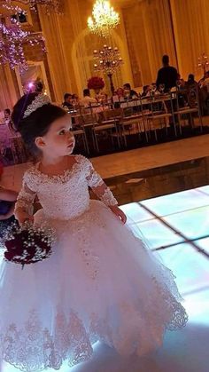 Kids Prom Dresses, Long Flower Girl Dresses, Dresses For Weddings, White Flower Girl Dresses, Tulle Flower Girl, Wedding Flower Girl Dresses, Girls Pageant Dresses, Tulle Flowers