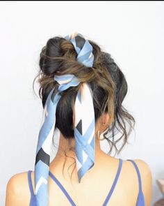 Prom Hair Braids, Scarf Updo, Effortless Updo, Best Hair Ties, Cute Messy Buns, Updo Tutorial, Hair Bun Tutorial, Hair Scarf Styles