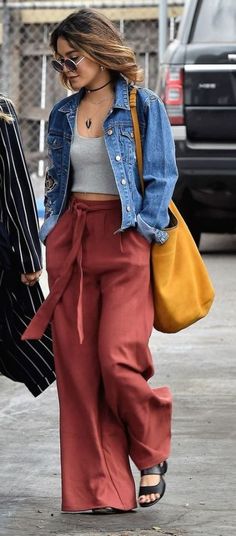 63+ Ideas for style outfits hippie vanessa hudgens #style Celebrity Boho Outfits, Boho Chic Outfits Midsize, Boho Celebrity Style, Boho Summer Style, Edgy Boho, Looks Hippie, Indie Chic