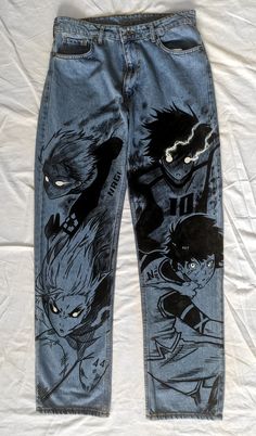 Drawing On Pants, Ruined Clothes, Custom Jeans Diy, Jeans Drawing, Reworked Clothes, Painted Clothes Diy, Diy Clothes And Shoes, Diy Clothes Design