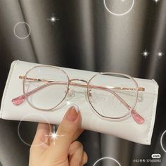 Stylish Spectacles For Women, New Chasma Frame, Chasma For Girl, Chashma Frame Girl, Trendy Spectacles Frames, Glasses Frames For Girl, Pretty Sunglasses