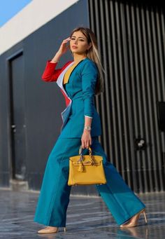 Suits For Women Blue, Hermes Yellow, Plaid Jacket Women, Casual Work Outfits Women, Yellow Outfit, Red Suit, Blazer Designs, Gala Dresses, Blue Outfit