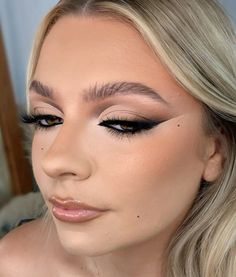 Maquillage Yeux Cut Crease, Sultry Makeup, Maquillage On Fleek, Prom Eye Makeup, Makijaż Smokey Eye, Edgy Makeup, Makeup Looks Tutorial