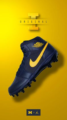 the nike football shoe is designed to look like it's made out of blue and yellow