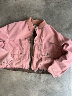 Pink Carhartt Jacket, Pink Carhartt, Designer Clothing Brands, Diy Jacket, Carhartt Jacket, Baggy Clothes, Work Jacket, Mens Fashion Fall, Vintage Carhartt