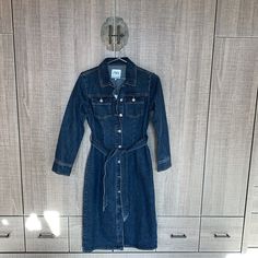 New Condition With Tags Size Small Blue Midi Denim Dress For Fall, Zara Dark Wash Denim Dress For Fall, Zara Cotton Midi Dress For Fall, Chic Zara Denim Dress For Fall, Zara Denim Midi Dress In Medium Wash, Zara Denim Blue Midi Length Denim Dress, Zara Medium Wash Denim Midi Dress, Zara Blue Denim Midi Dress, Zara Denim Blue Midi Length Dress