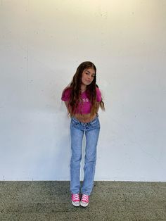 Pink Converse Outfit, Nothing Matters, Back To School Shoes, Pink Converse, Outfits With Converse, Foto Poses, Fire Fits, Converse Sneakers, Fashion Icon