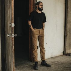 The Camp Pant in British Khaki Boss Duck from Taylor Stitch. Dark Academia Outfits Men, Masc Style, Drama Poster, Dark Academia Outfits, Romantic Men, Men Apparel, Academia Outfits, British Khaki, Aesthetic Outfits Men