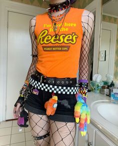 im just here for the reeses 🤓 J Fashion Outfits, How To Dress Scene, 2020 Alt Aesthetic, Scene Core Outfit, Scenecore Aesthetic Outfit, Scene Outfit Ideas, Ftm Outfits, Silly Outfits, Weird Style