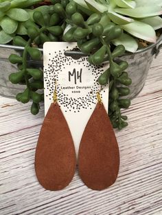 Leather earrings Everyday Leather Teardrop Earrings, Everyday Brown Teardrop Earrings For Pierced Ears, Everyday Brown Teardrop Earrings, Trendy Brown Teardrop Earrings, Leather Earrings, Leather Design, Labour Day, Jewelry Earrings Dangle, Dangle Drop Earrings