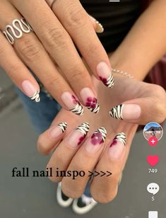 Swaggy Nails, Nessa Nails, Accent Nail Designs, Stylish Nails Designs, Casual Nails, Pearl Nails, Short Nail Designs, Minimalist Nails