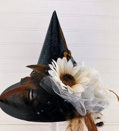 Halloween Decor Witch Hat Black With Feathers Flowers & - Etsy Halloween Tree Topper, Halloween Decor Witch, Holiday Table Centerpieces, Pencil Trees, Spooky Stuff, Steampunk Hat, Witch Hats, San Angelo, Halloween Tree