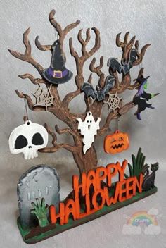 #homedecor, #interiordesign, #homedesign, #decor inspiration ,#homeinterior ,#earthydecor ,#christmasroom ,#kitchendecor ,#kid's room ,#halloweendecor Mdf Ideas, Handmade Halloween Decorations, Halloween Wood Crafts, Home Decor Minimalist, Halloween Activity, Halloween 3d, Haunted Halloween, Adornos Halloween