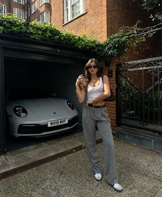 @rachelgracewilson on instagram Fem Summer Outfits, Classy Outfits Summer, Urban Minimalist Fashion, Adidas Samba Outfit, Summer Outfits Aesthetic, Samba Outfit, Cosy Outfit, Skandinavian Fashion, Fall Must Haves